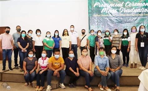 FROM SUNSTAR BACOLOD: School.